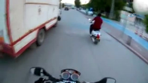 Seyir Halinde Yol Tartışması Kavgaya Döndü