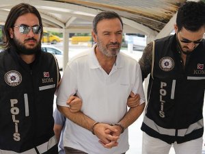 "Eski rektör Kurtcephe, merak için Pensilvanya'ya gitmiş"