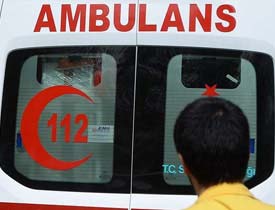 Askerleri taşıyan otobüs devrildi! 47 yaralı