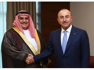 Dışişleri Bakanı Çavuşoğlu, Bahreynli mevkidaşıyla görüştü