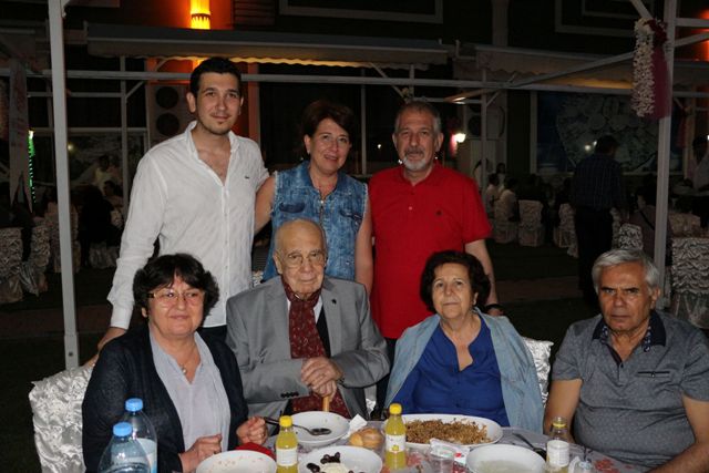Lokomotif Medya dostlarla iftar
