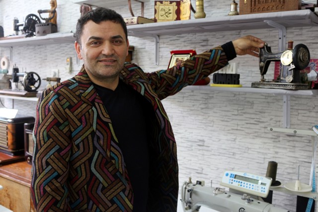 Tarihi dikiş makineleri sergide