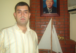 Dünyası spor olan fabrikatör