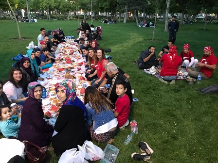 Hayatı paylaşanlar derneği iftar’da bir araya geldi