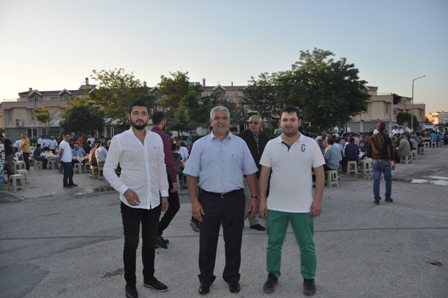 Mustafa Lamcı dostlarıyla iftarda buluştu