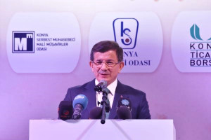 Davutoğlu 12. Geleneksel Konyalılar İftarı Buluşması'na katıldı