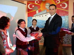 M. Akif Ahırlı'da anıldı