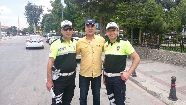 Konya Polisinden 'Baba' uygulama