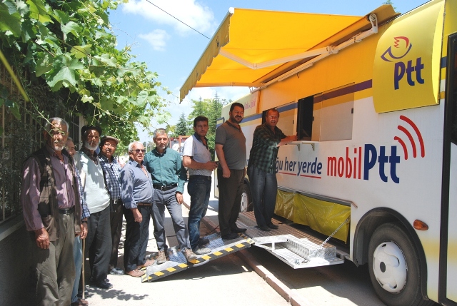 Konya’da seyyar PTT mobil hizmet aracı hizmete girdi