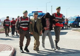 Şüpheliler adliyeye sevk edildi
