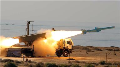 İran'dan Suriye'ye füze saldırısı