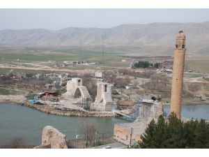 "Mağaralar şehri"nde turizm canlandı