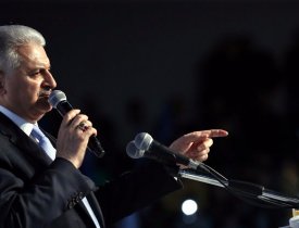 Başbakan:Kıbrıs sorunu çözülmeli