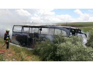 GÜNCELLEME - Kayseri'de otobüs kazası