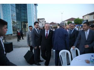 "Türkiye büyüyecek, güçlenecek"