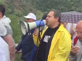 Terör örgütü marşıyla yürüyüş!