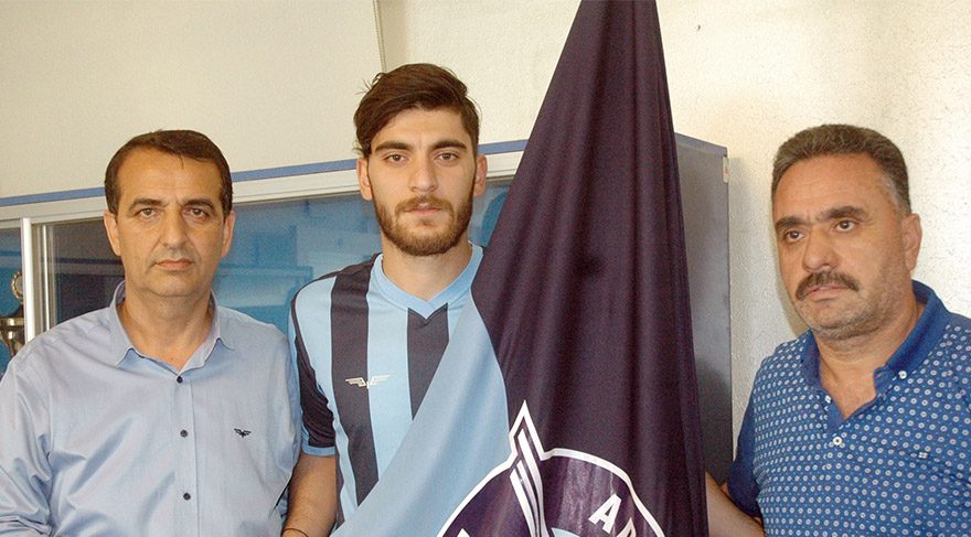 Can Demir Aktav, imzaladı