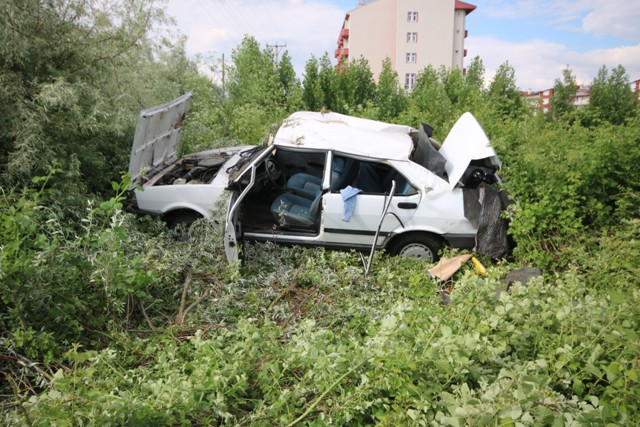 Konya'da otomobil devrildi: 1 ölü, 2 yaralı