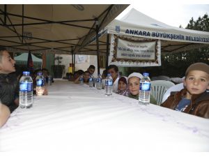 TİKA Ankara'daki yetim çocuklara iftar verdi