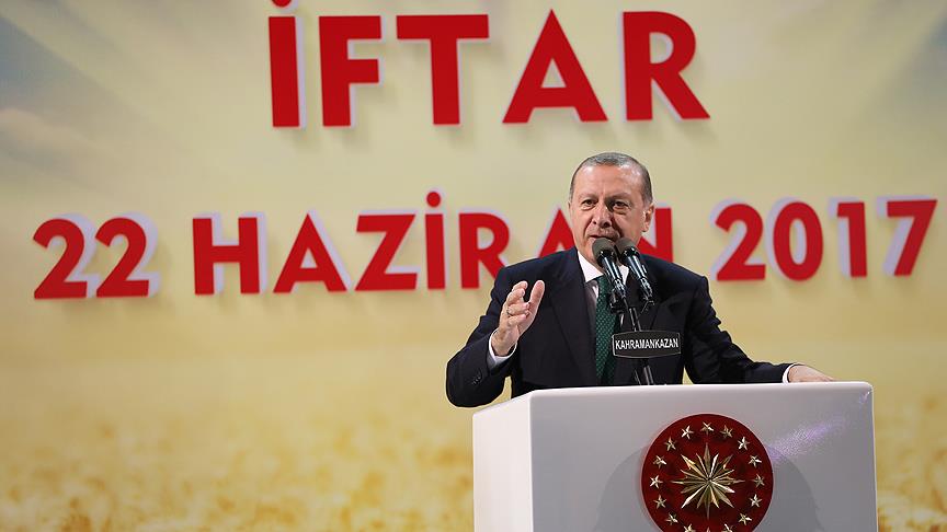 Cumhurbaşkanı Erdoğan, çiftçilerle iftarda bir araya geldi