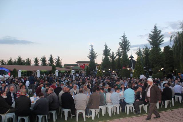 Ribat'tan geleneksel Kadir Gecesi etkinliği