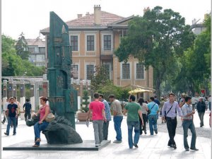 Bunaltıcı sıcaklar sürüyor