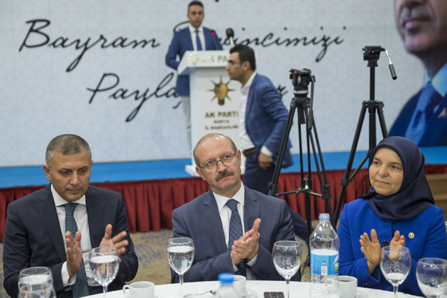 Konya, 15 Temmuz'da Mevlana Meydanı'nda toplanacak!