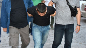 Konya'da 18 Yaşındaki Firari 'Suç Makinesi' Yakalandı