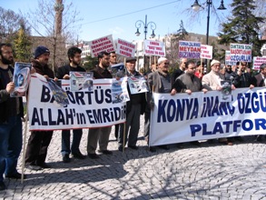 Mescid Allah’ın evidir, devlet dairesi değil!