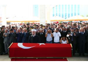 Uludere şehidi son yolculuğuna uğurlandı