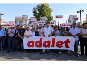 CHP'nin Berberoğlu'nun tutuklanmasına tepki yürüyüşü