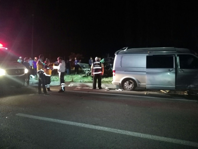 Afyon-Konya yolunda trafik kazası: 4 ölü, 3 yaralı
