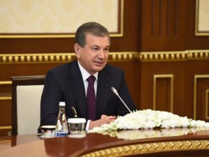 Özbekistan Cumhurbaşkanı Kerimov, Lukoil Başkanı Alekperov'u kabul etti