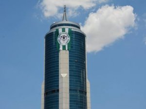 Konyaspor bayrağı Kule Site'de