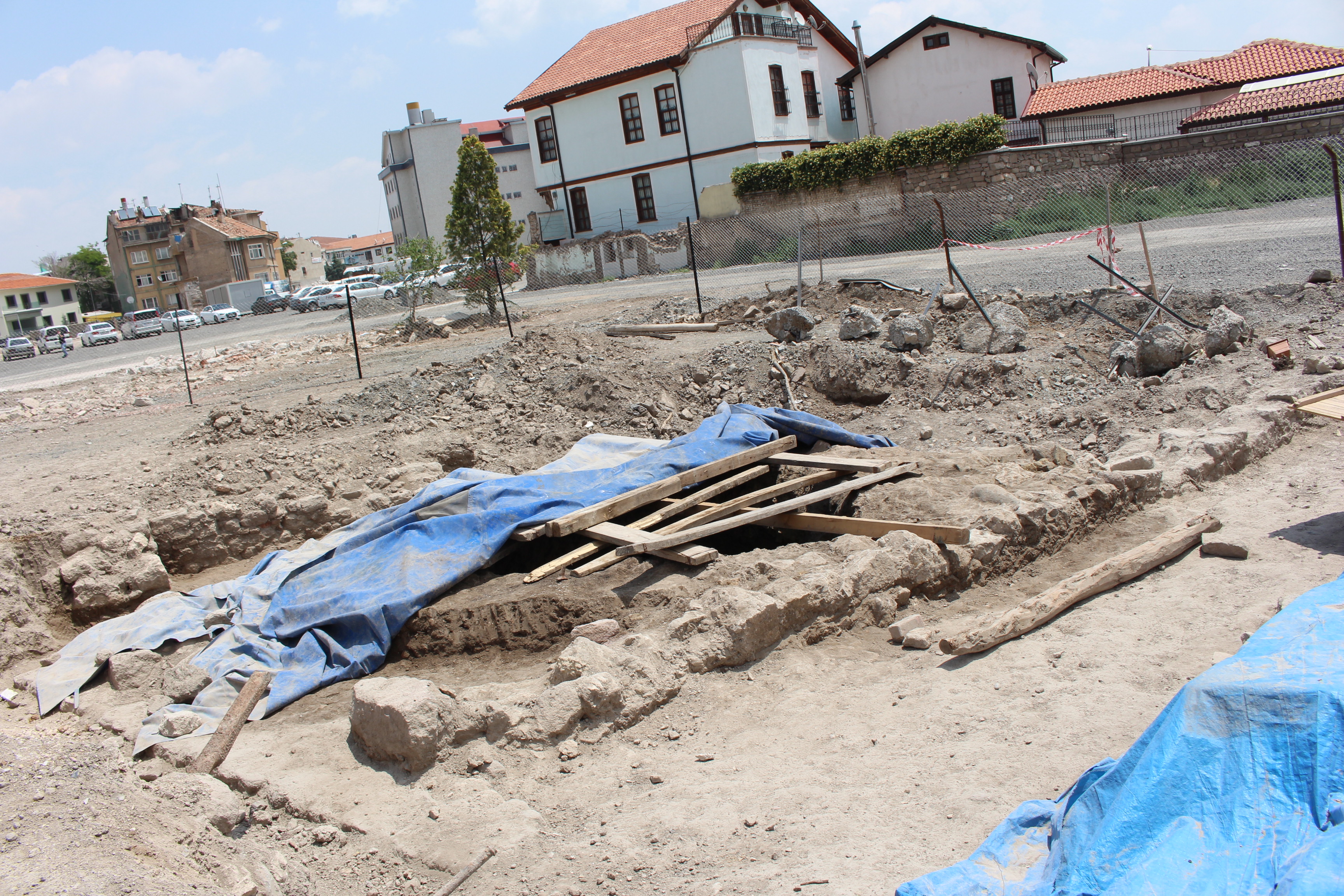 Şükran’daki Tarihi yapılar yenileniyor