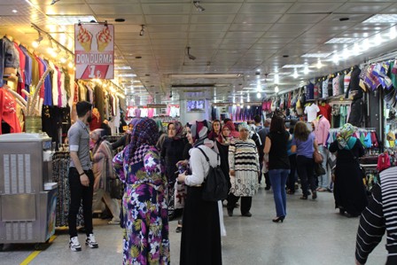Yeraltı çarşısında bayram sonu indirimi