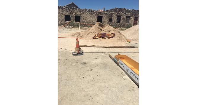 Konya'da kum yığınının altında kalan çocuk öldü