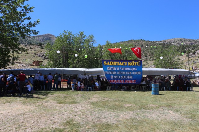 Sarıhacılılar şenlikte buluştu
