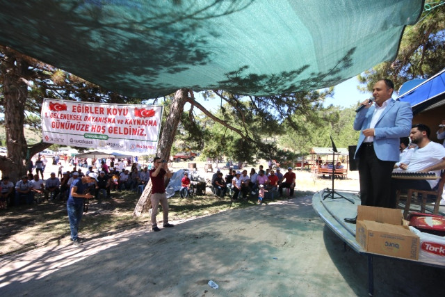 Özaltun: "Beyşehir'in Sorunlarını Dönemimizde Bir Bir Çözüyoruz"