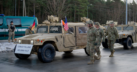 Polonya Trump'tan ABD askerlerini çekmemesini isteyecek