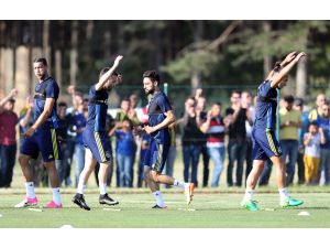 Fenerbahçe'de yeni sezon hazırlıkları sürüyor