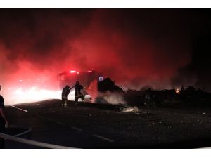 Denizli'de tırla çarpışan tankerde patlama: 3 ölü, 4 yaralı