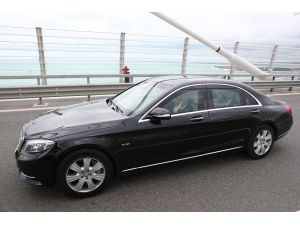 Başbakan Yıldırım, açtığı yoldan makam aracıyla geçti