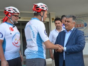 Özgüven: Bu yüce millet 15 Temmuz ruhunu sonsuza kadar yaşatacaktır