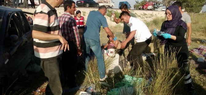 Konya'da tarım işçilerini taşıyan kamyonet devrildi: 2 ölü, 7 yaralı