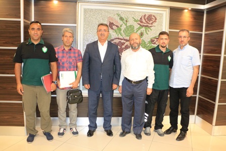 IHH'dan Hançerli'ye ziyaret