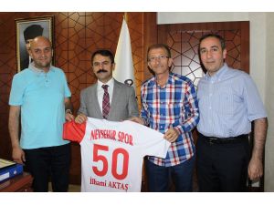 Nevşehirspor yönetiminden Vali Aktaş'a ziyaret