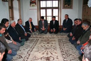 Vali Osman Aydın Kadınhanı’nda duygulandı