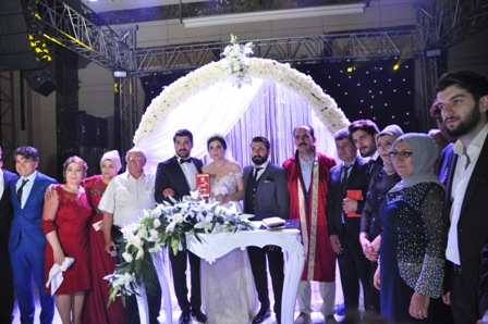Dağ mühendislik ailesinin mutlu günü