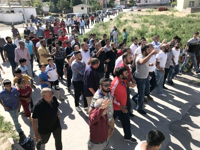 Mahalleliden 'Uyuşturucuya Hayır' Yürüyüşü